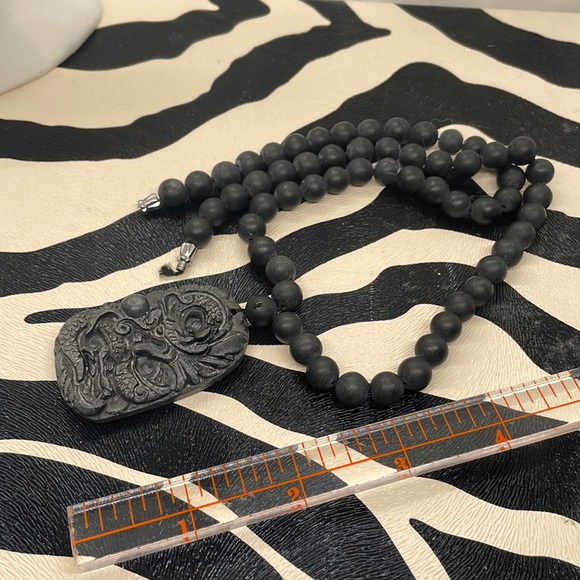 Black Beaded Necklace with Intricate Pendant - Picture 2 of 6